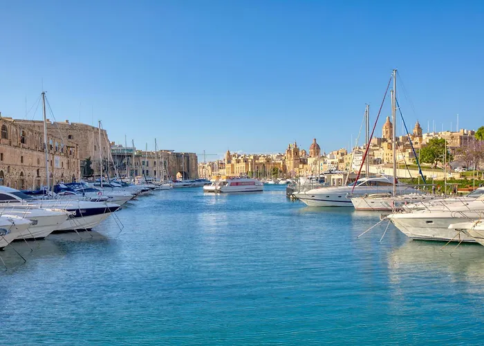 Private 3 With Shared Kitchen At The New Casa Vittoria By Sf Homes *